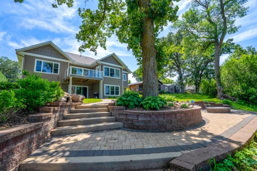 311 Lake Avenue S, Spicer, MN 56288
