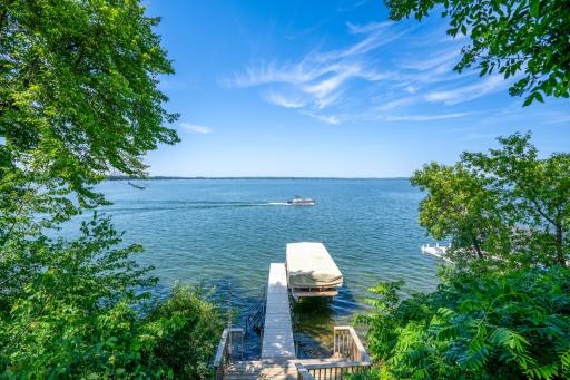 311 Lake Avenue S, Spicer, MN 56288