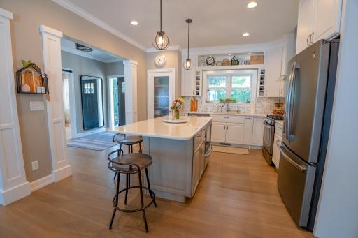 311 Lake Avenue S, Spicer, MN 56288