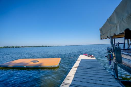 311 Lake Avenue S, Spicer, MN 56288