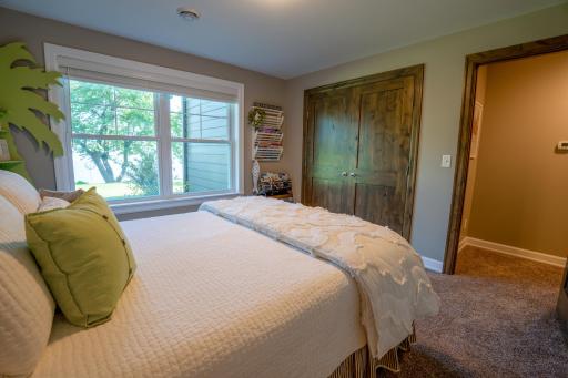 311 Lake Avenue S, Spicer, MN 56288