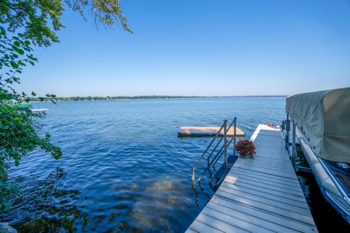 311 Lake Avenue S, Spicer, MN 56288