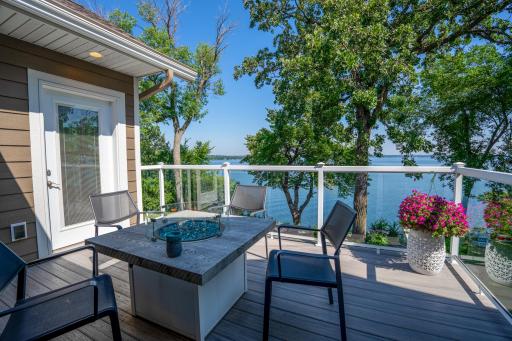 311 Lake Avenue S, Spicer, MN 56288