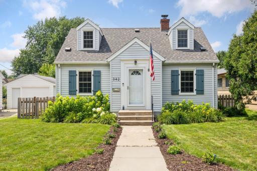 342 9th Avenue N, Hopkins, MN 55343