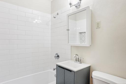 1201 Hague Avenue, Saint Paul, MN 55104