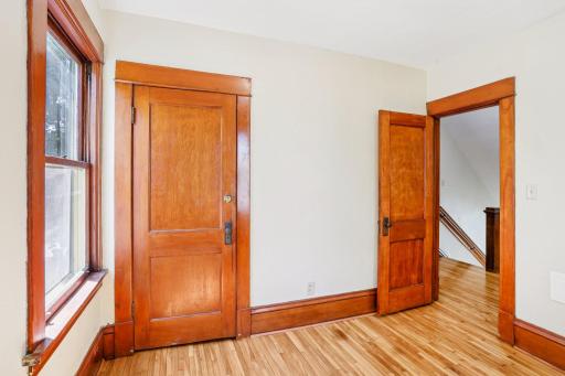 1201 Hague Avenue, Saint Paul, MN 55104
