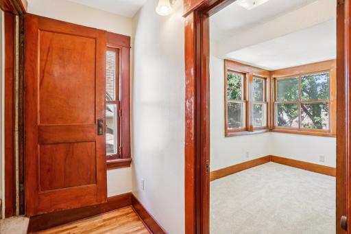 1201 Hague Avenue, Saint Paul, MN 55104