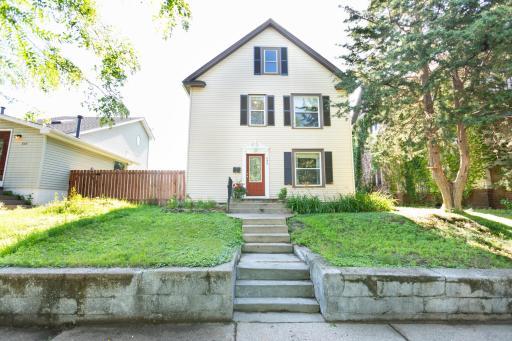 639 Pierce Street NE, Minneapolis, MN 55413