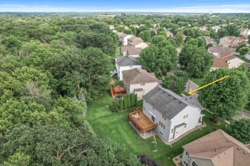Looking for backyard privacy? This meticulously cared for home delivers lasting green space surrounded by nature while having convenient access to schools, parks, retail and entertainment.