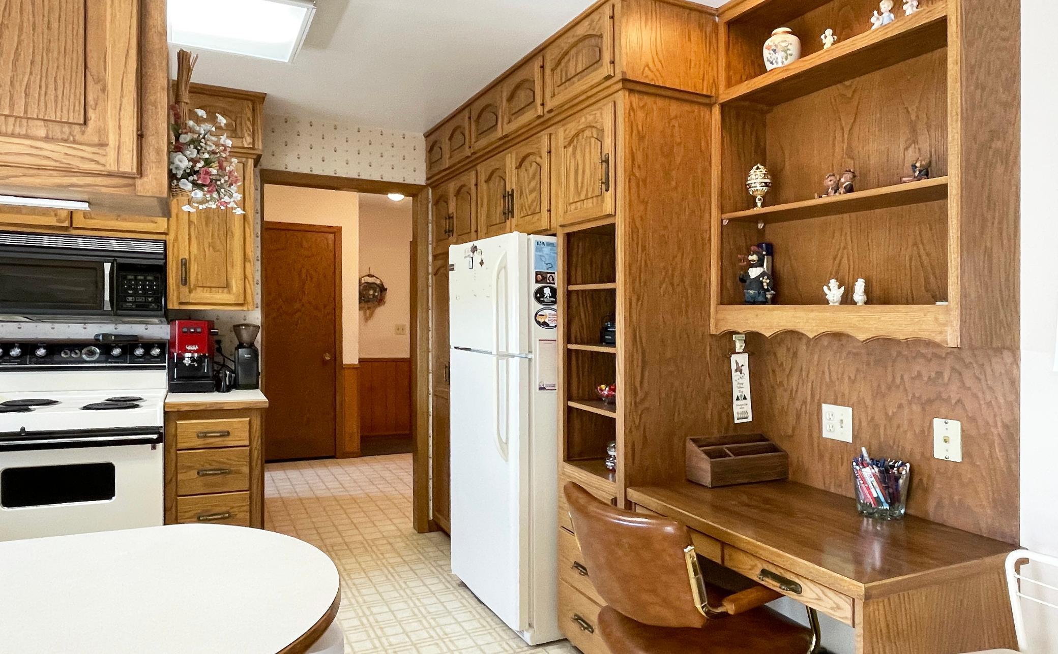 13 KitchenCabinets.jpg