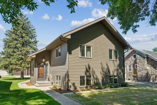 330 2nd Street E, Hector, MN 55342