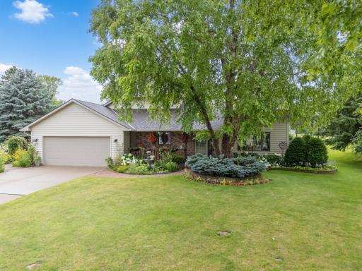 6 Greenhaven Bay, Faribault, MN 55021