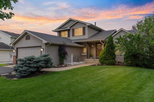 9592 77th Street S, Cottage Grove, MN 55016