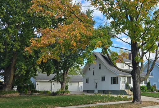 309 5th Street SW, Austin, MN 55912