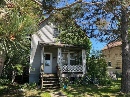 518 W 3rd Avenue, Keewatin, MN 55753