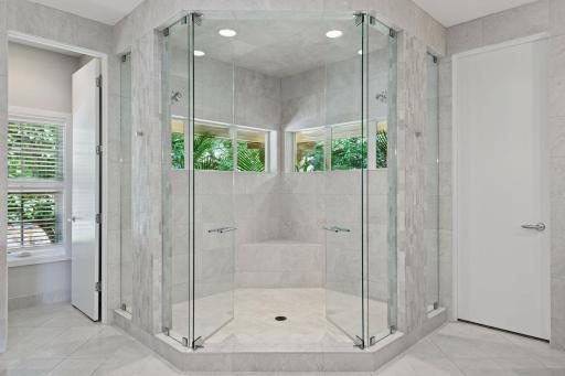 11068 Bell Oaks Estate Road, Eden Prairie, MN 55347