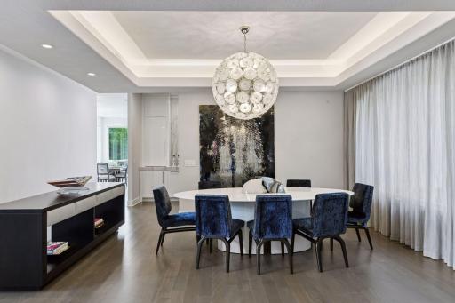 11068 Bell Oaks Estate Road, Eden Prairie, MN 55347