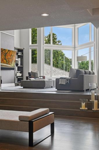 11068 Bell Oaks Estate Road, Eden Prairie, MN 55347