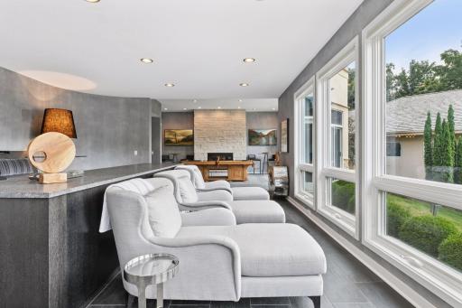 11068 Bell Oaks Estate Road, Eden Prairie, MN 55347