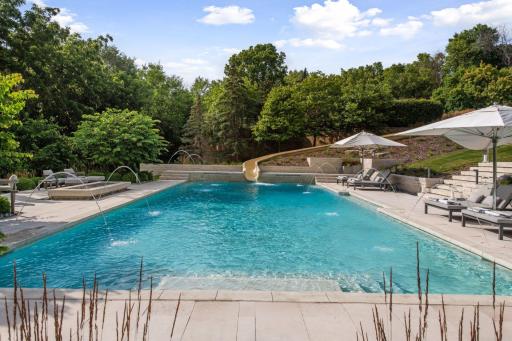 11068 Bell Oaks Estate Road, Eden Prairie, MN 55347