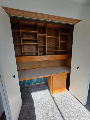 2nd Bedroom Closet Has A Built In With Lights That Can Be Used As A Desk Etc...