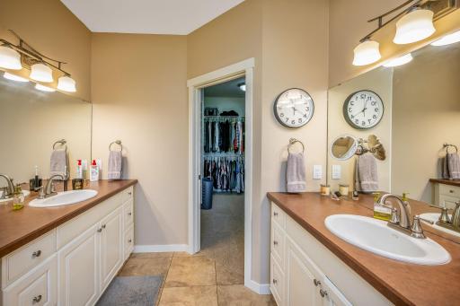 46360 Cape Trail Cleveland MN-49.jpg