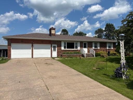 33766 County Road 12, Winona, MN 55987