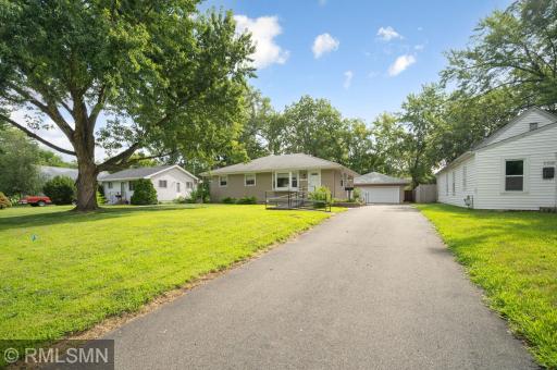 5114 Florida Avenue N, Minneapolis, MN 55428