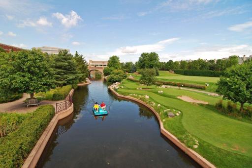 5625 Chowen Avenue S, Edina, MN 55410
