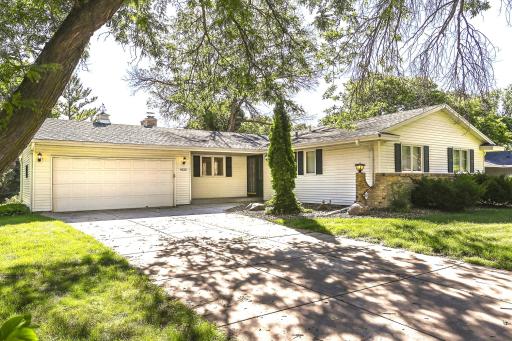 4020 Orleans Lane N, Minneapolis, MN 55441