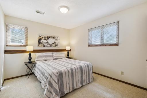 9925 Upper 161st Street W, Lakeville, MN 55044