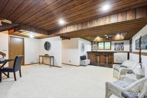 9925 Upper 161st Street W, Lakeville, MN 55044