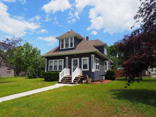 408 Park Street S, Fairfax, MN 55332
