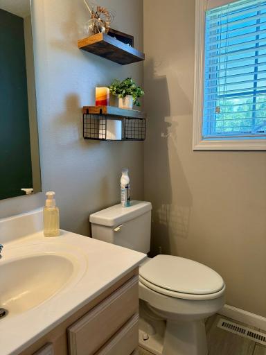 3008 Pinewood Lane NE, Alexandria, MN 56308