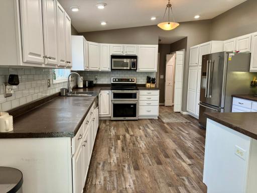 3008 Pinewood Lane NE, Alexandria, MN 56308