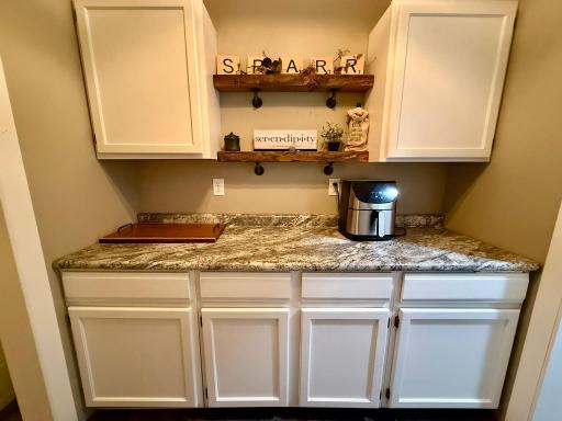 3008 Pinewood Lane NE, Alexandria, MN 56308