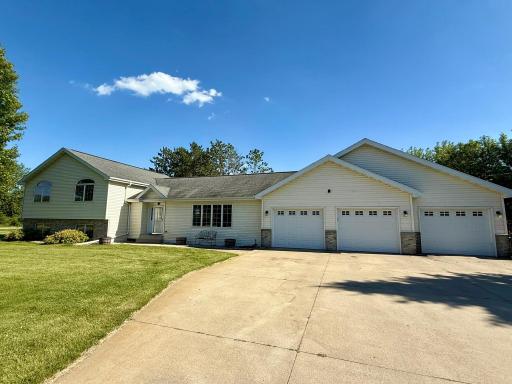 3008 Pinewood Lane NE, Alexandria, MN 56308