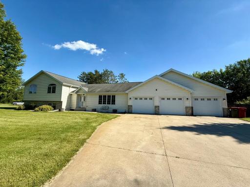 3008 Pinewood Lane NE, Alexandria, MN 56308