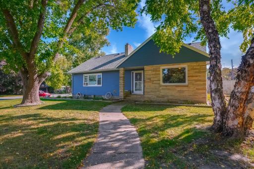 420 8th Street, Gaylord, MN 55334