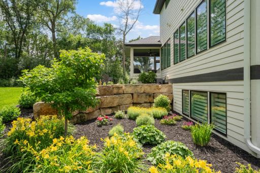 2576 Timber Oaks Road SW, Rochester, MN 55902