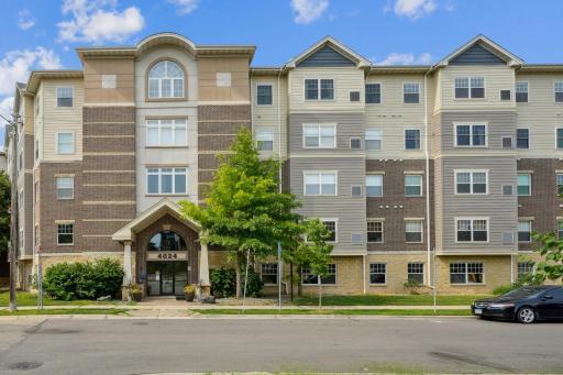 4824 E 53rd Street, 422, Minneapolis, MN 55417