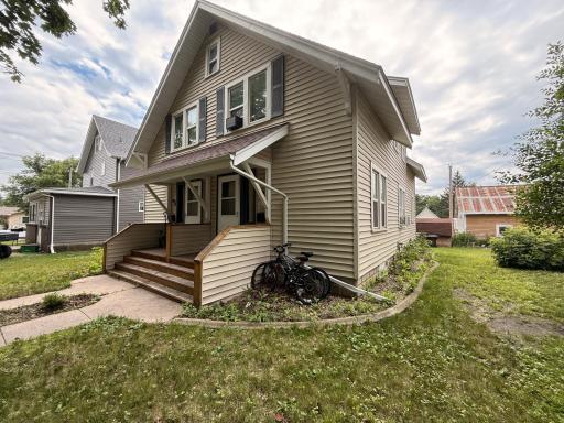 707 & 709 N 2nd Street, Montevideo, MN 56265