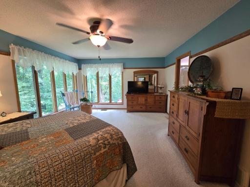 21200 5th Street NW, New London, MN 56273