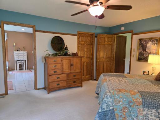 21200 5th Street NW, New London, MN 56273