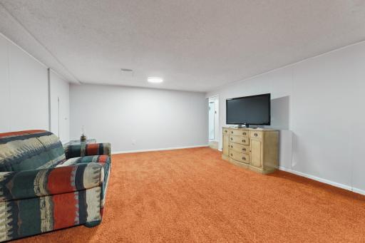 1670 W Broadway Street, Winona, MN 55987