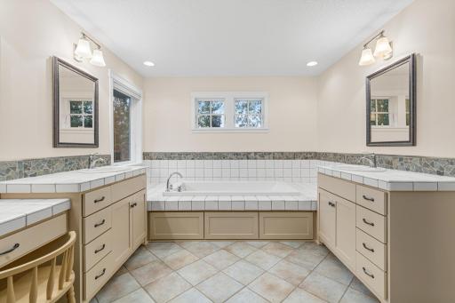715 Liberty Court, Stillwater, MN 55082