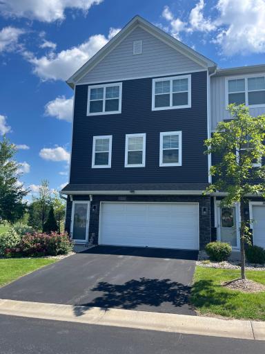 1690 Windigo Lane, Shakopee, MN 55379