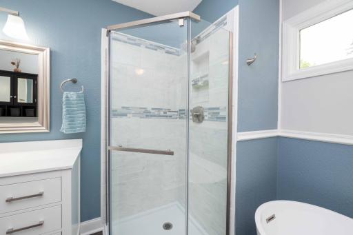 4810 Juneau Lane N, Plymouth, MN 55446