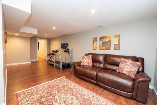 4810 Juneau Lane N, Plymouth, MN 55446