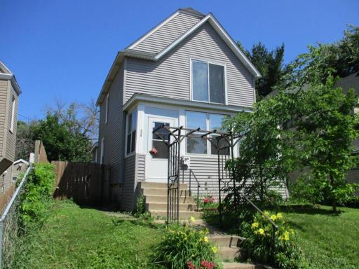 658 Bellows Street, Saint Paul, MN 55107